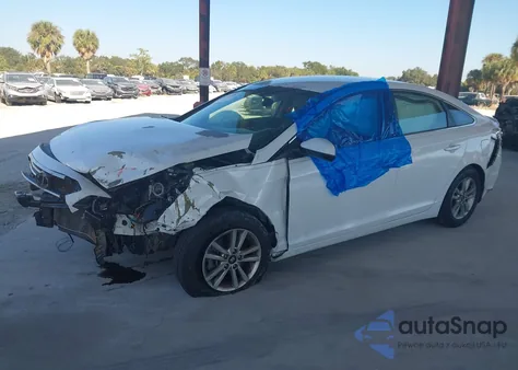 2015 Hyundai Sonata Se z USA, uszkodzony, nr VIN 5NPE24AF6FH025636